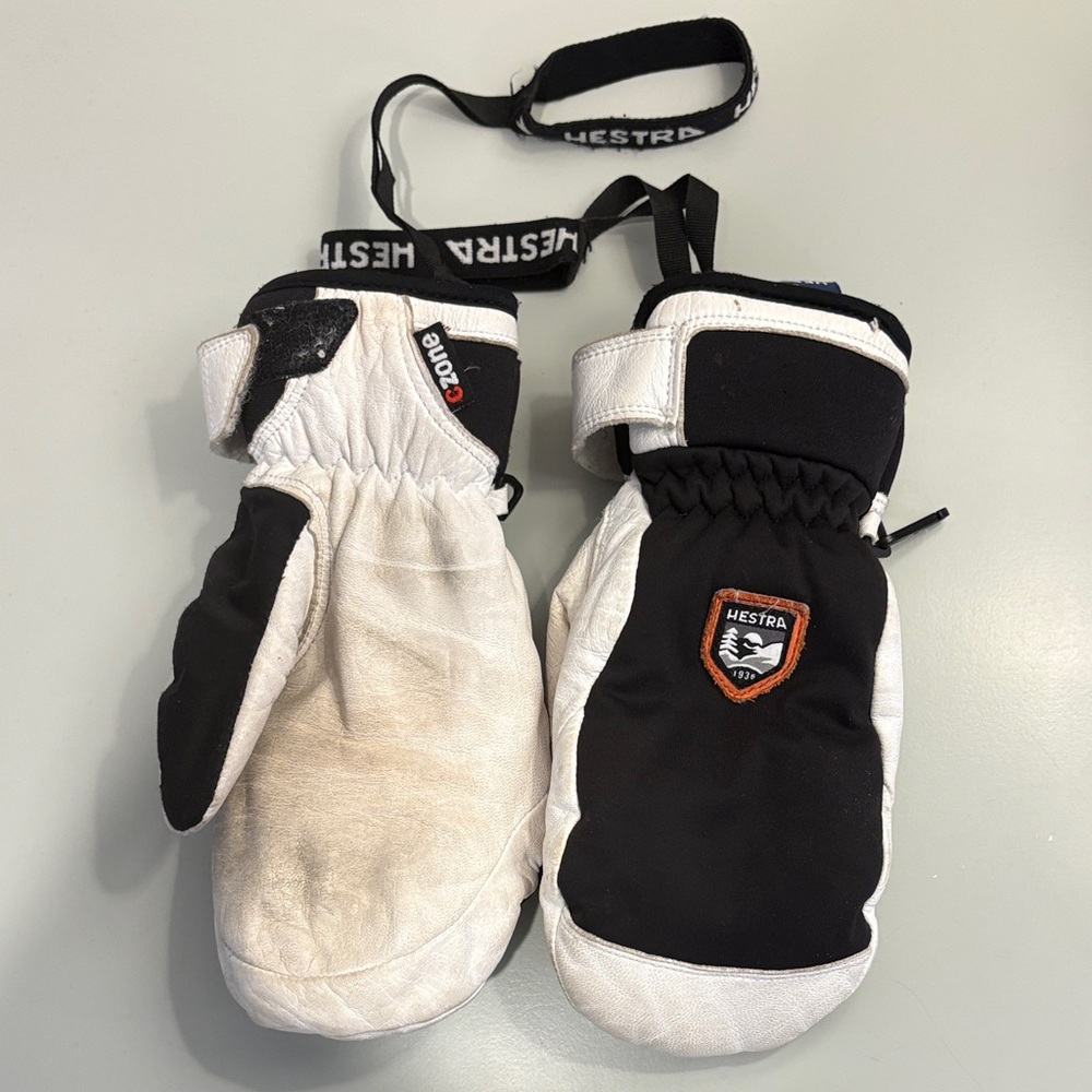 Hestra Black and White womens Ski Mittens - Picture 2 of 5